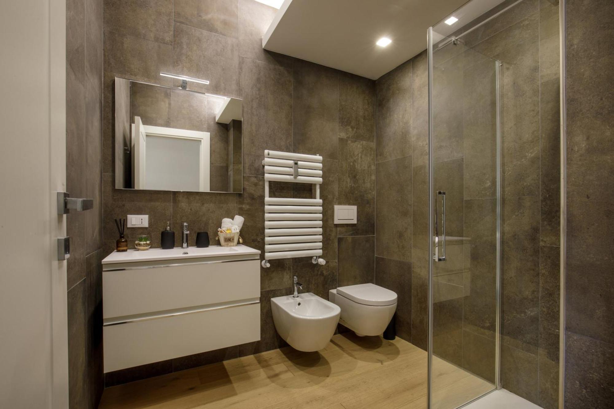 Pio Vatican Flat Rom